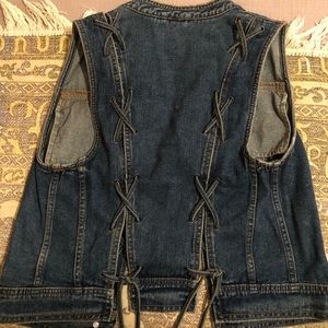 ✨SOLD!✨ Free People lace up back denim vest